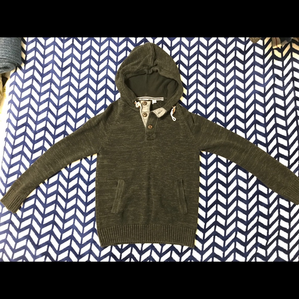 H&M sweater